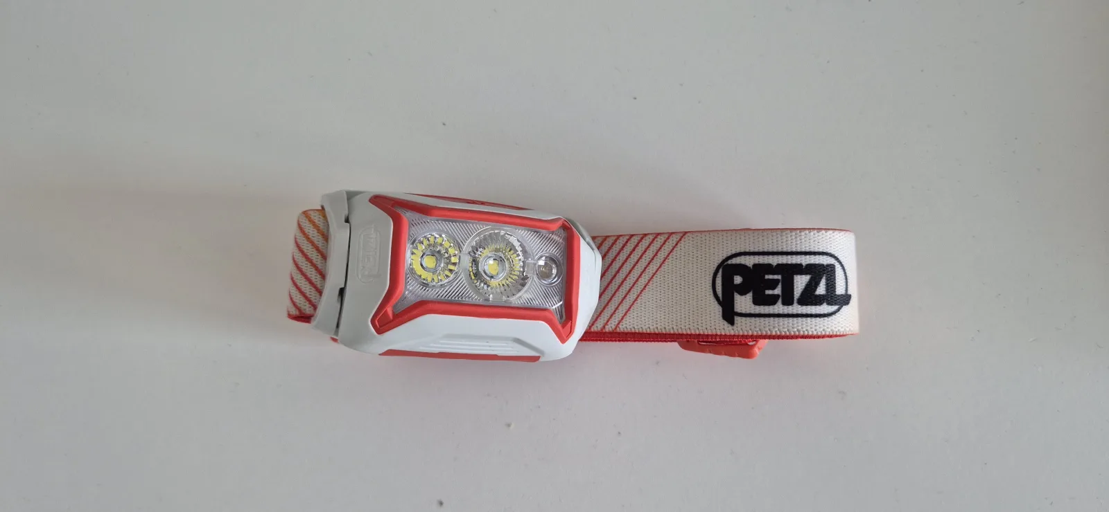 Челник Petzl — препоръчителна марка за планински преходи от Епик Турс