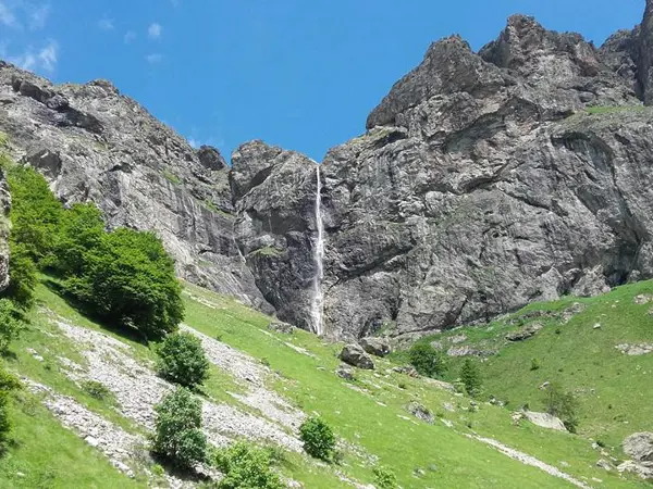trek-rayskoto-praskalo-waterfall