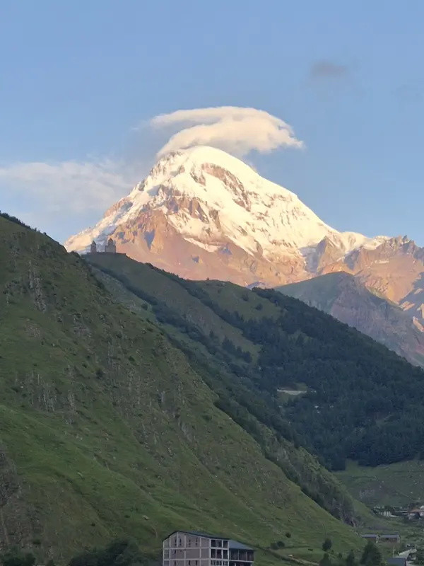 Планините на Грузия: В Сърцето на Казбеги – Caucasus