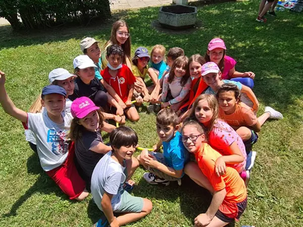 kids-camp-outdoor-one-week