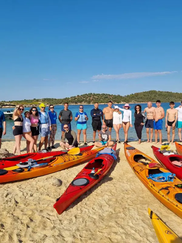 ostrov-diaporos-i-plazh-portokali-