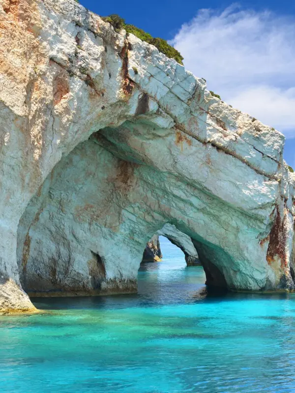 ostrov-zakintos-za-naprednali-