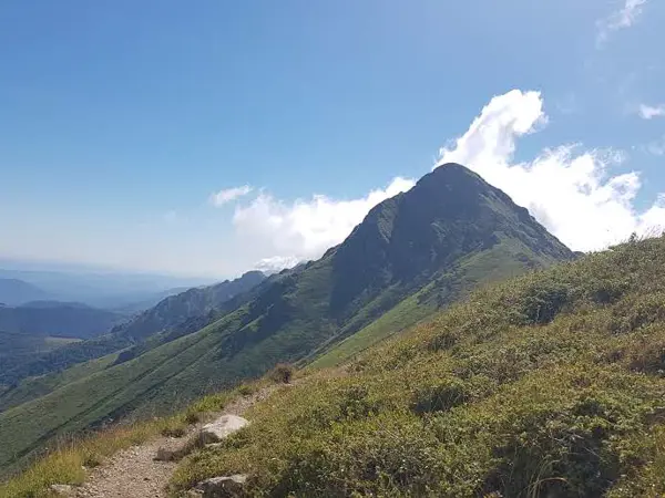 trek-ambaritsa-kupena-peak