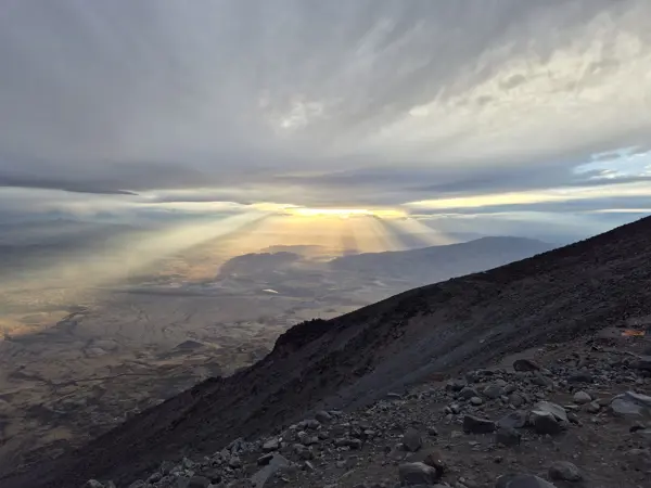trek-ararat-peak