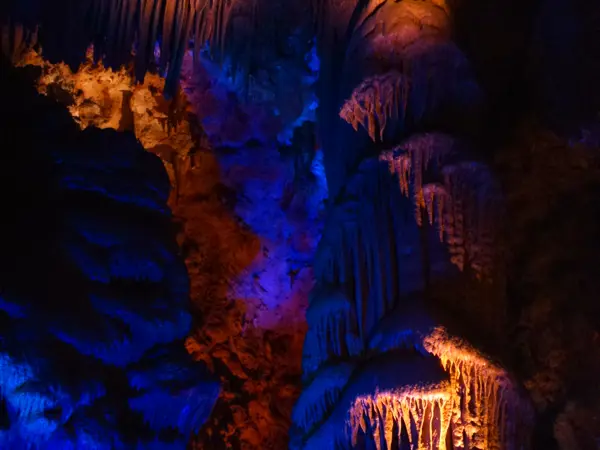 trek-belogradchik-wine-caves
