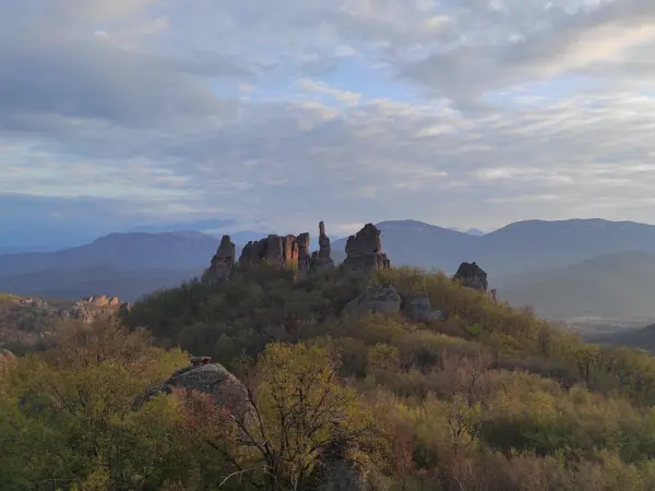 trek-belogradchik-wine-caves