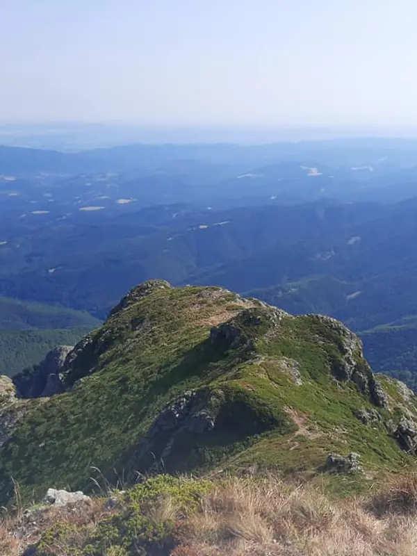 trek-maragidik-peak-tazha-hut