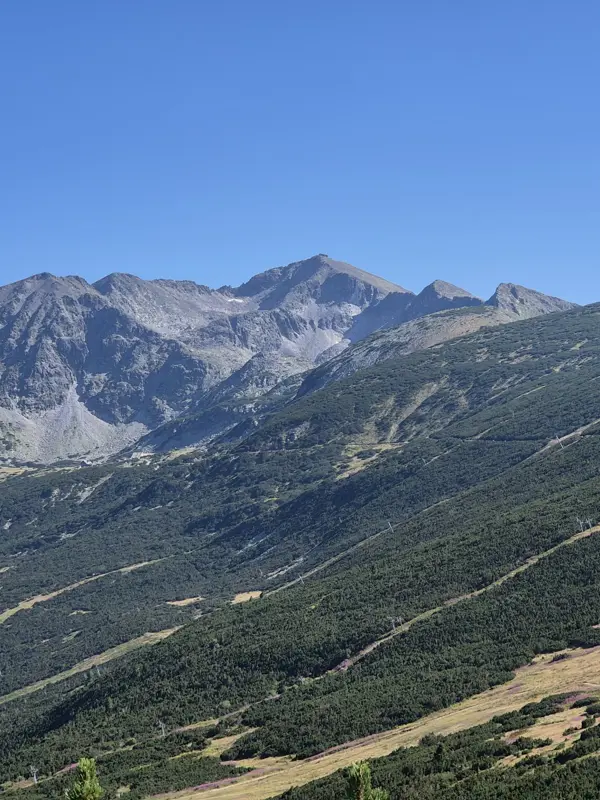 trek-musala-marichini-lake-zavrachitsa-hut