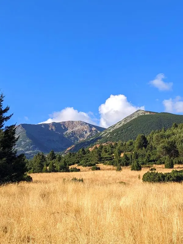 trek-shatar-peak-chakur-voyvoda-hut