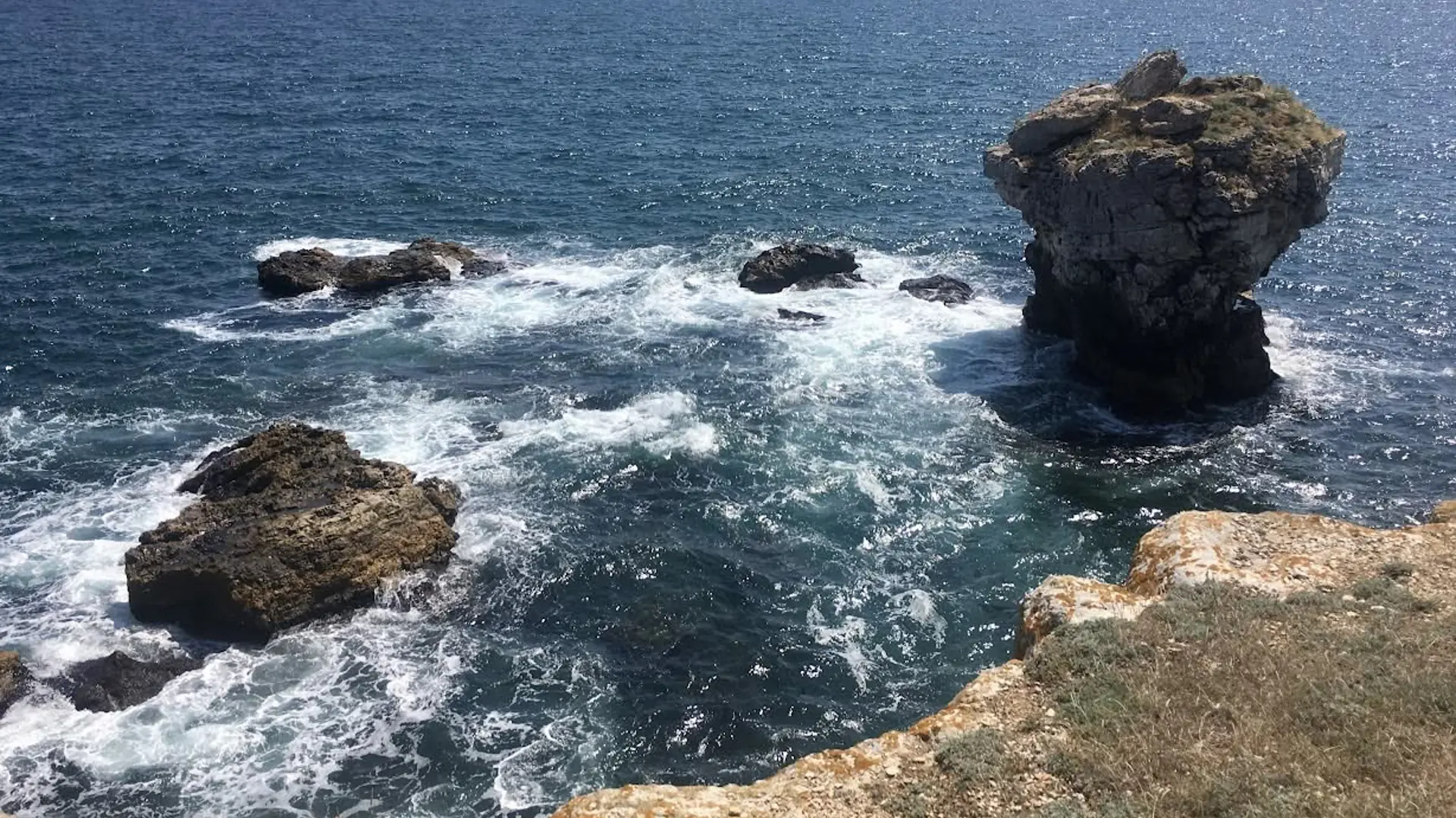 Tyulenovo- the Wild Northern Coast by Kayak – Bulgaria