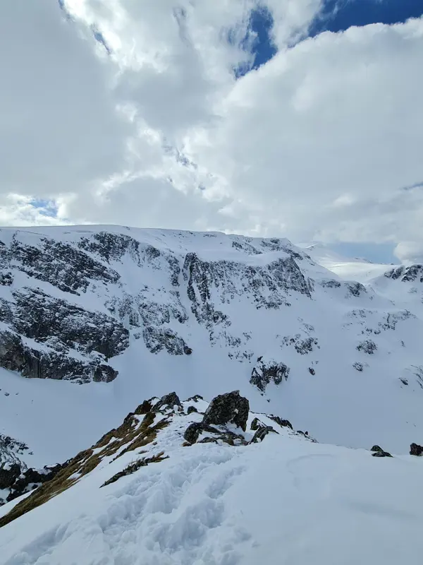 winter-haramiyata-peak-rila